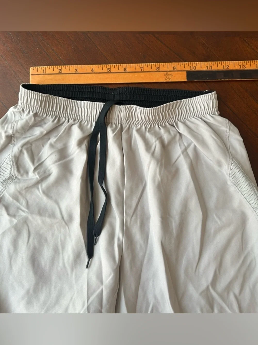 Nike set Men's gray  Athletic Shorts with Black Waistband size S